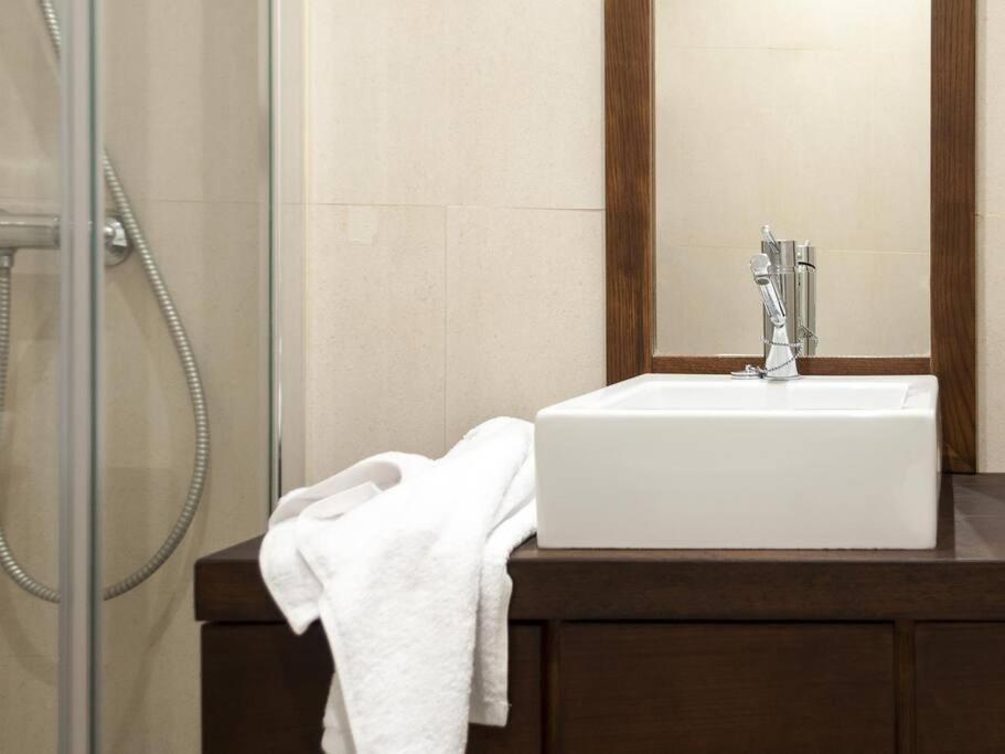 מדריד Apartamento En Puerta Del Sol 2 מראה חיצוני תמונה